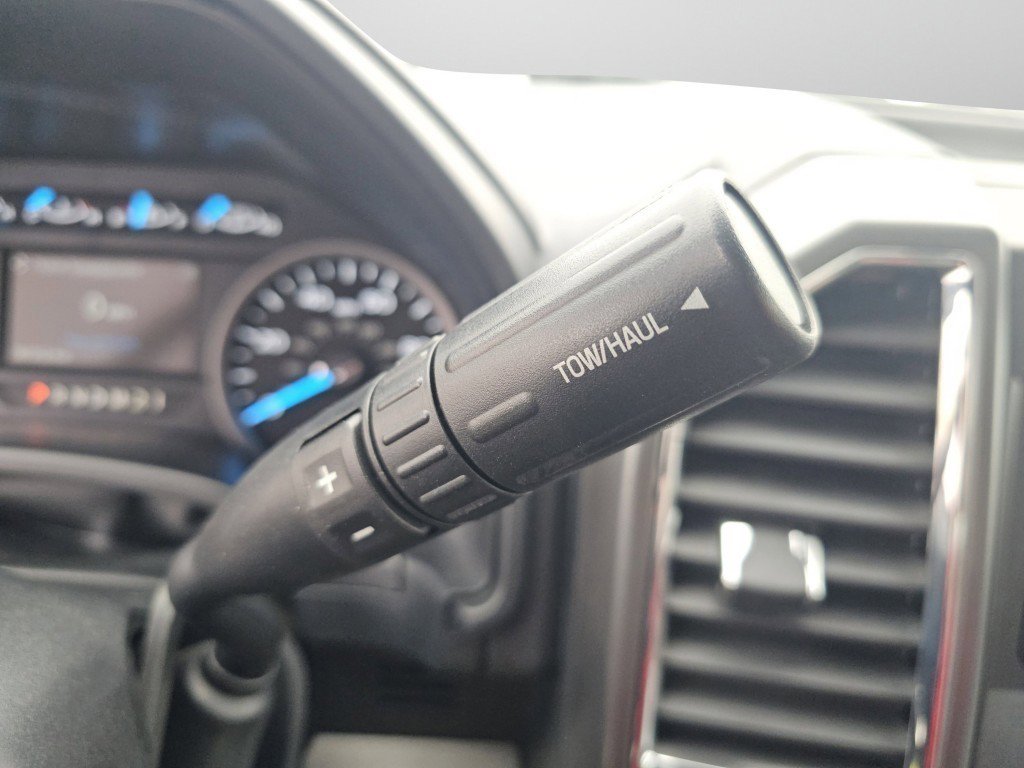 Certified 2017 Ford F250 XLT w/ XLT Value Package image 31