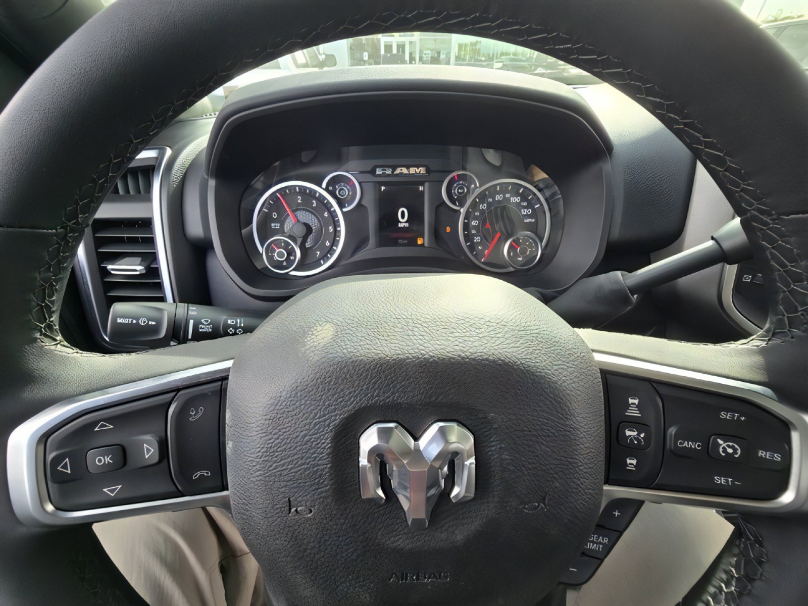 New 2026 RAM 2500 Big Horn AWD/4WD image 9