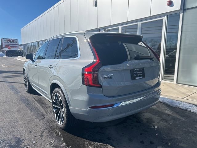 Certified 2025 Volvo XC90 B6 Plus image 3