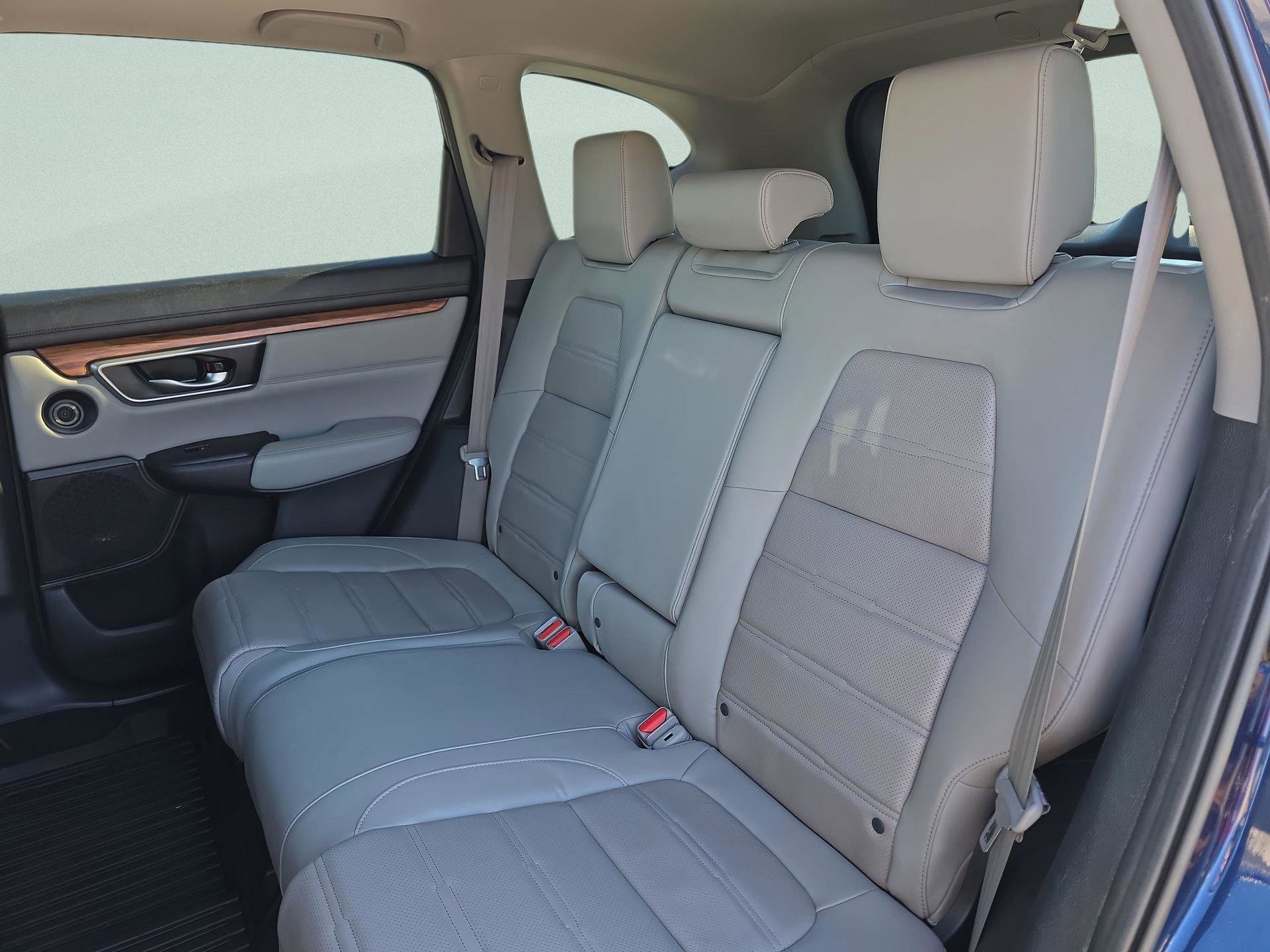 Used 2022 Honda CR-V Touring image 13