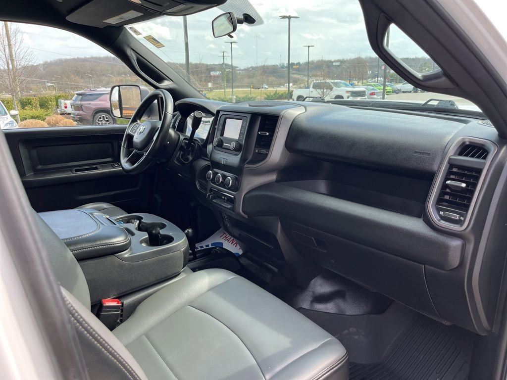 Used 2022 RAM 3500 Tradesman image 28