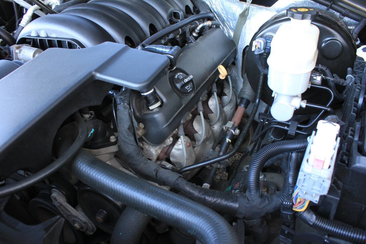 Used 2015 Chevrolet Tahoe LT image 26