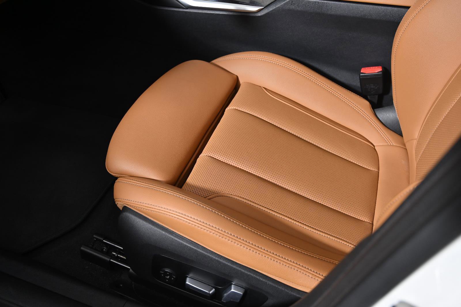 Used 2022 BMW 430i Gran Coupe w/ Premium Package 2 image 27