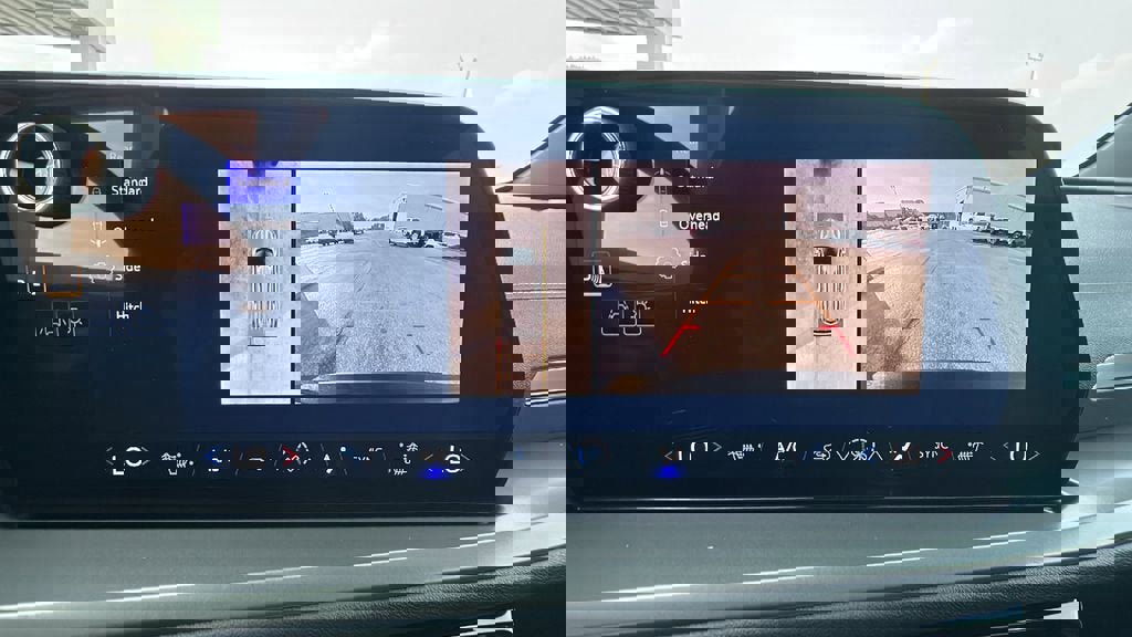 New 2026 Chevrolet Traverse LT w/ Midnight/Sport Edition image 27