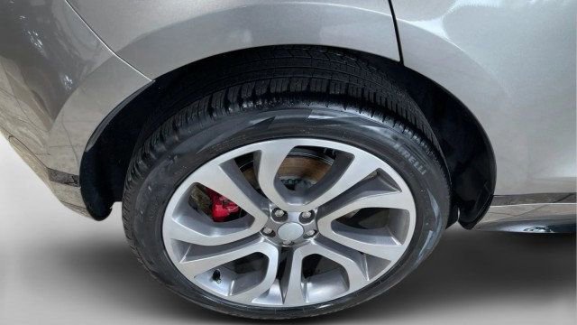 Used 2022 Land Rover Range Rover Evoque R-Dynamic SE image 21