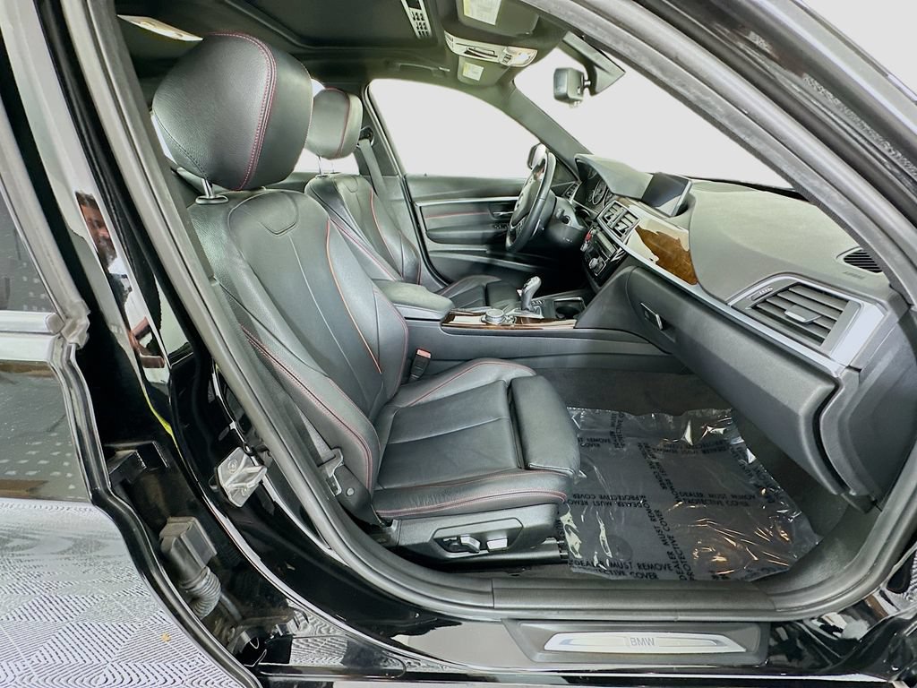 Used 2016 BMW 328i Sedan RWD image 29