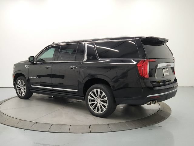 Used 2022 GMC Yukon XL Denali RWD image 5
