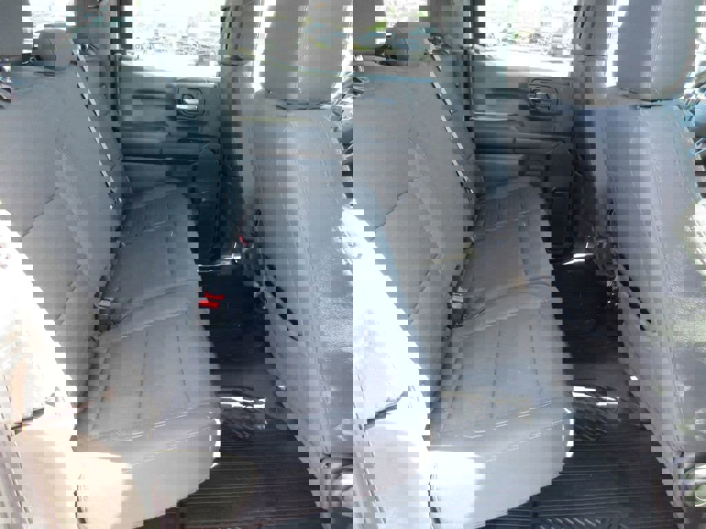 Certified 2024 Chevrolet Silverado 1500 Custom Trail Boss w/ LPO, Dark Essentials Package image 21