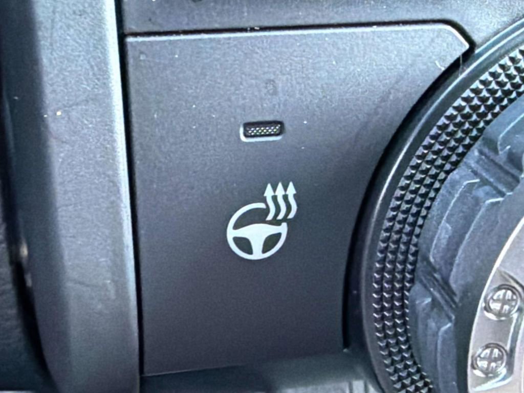 Certified 2025 Toyota Tacoma TRD Pro AWD/4WD image 23