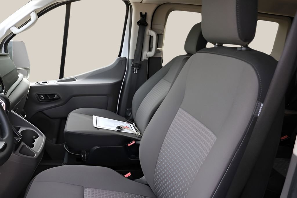 Used 2023 Ford Transit 350 XLT RWD image 11