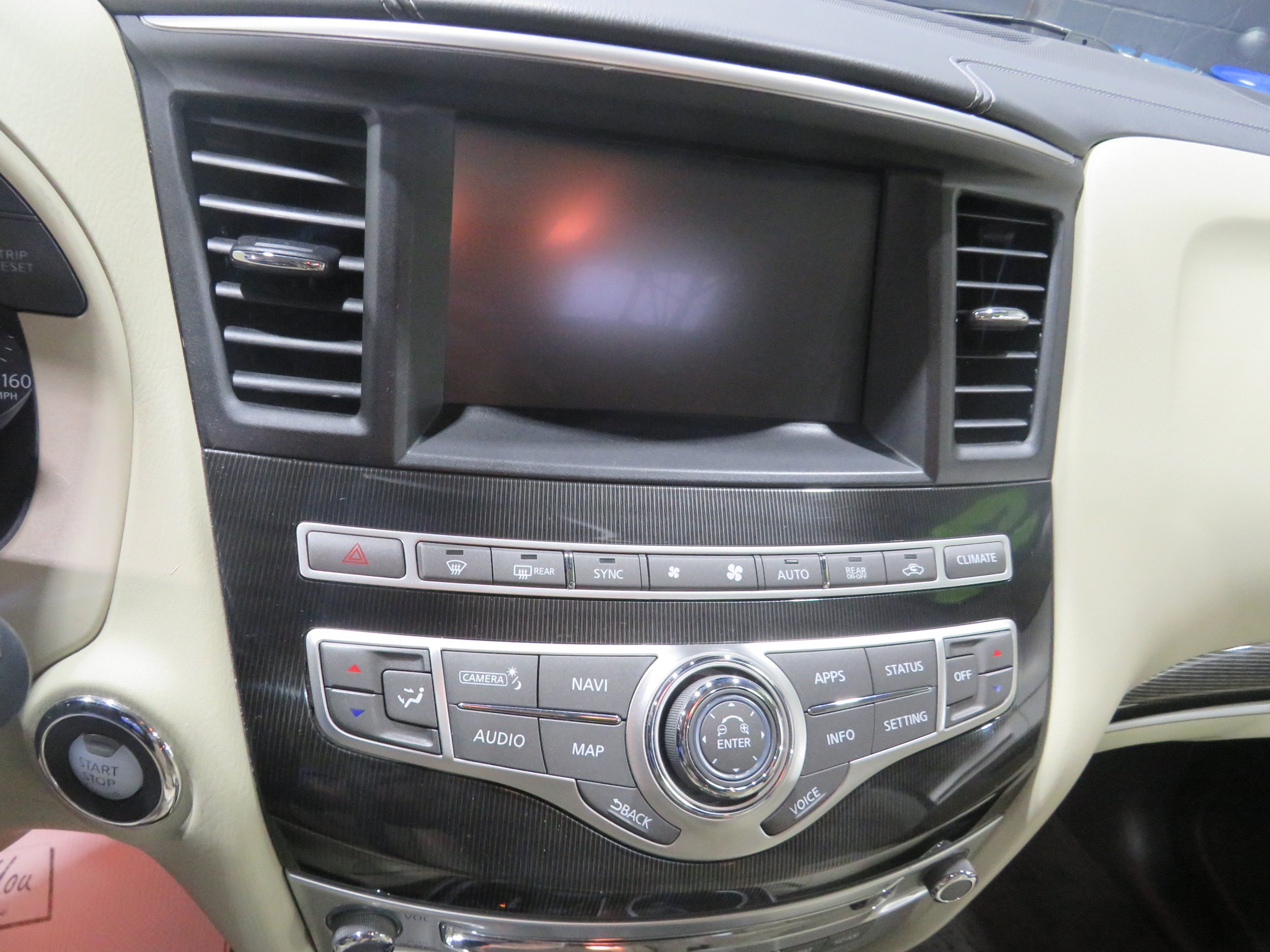 Used 2020 INFINITI QX60 Luxe w/ Essential Package AWD/4WD image 13