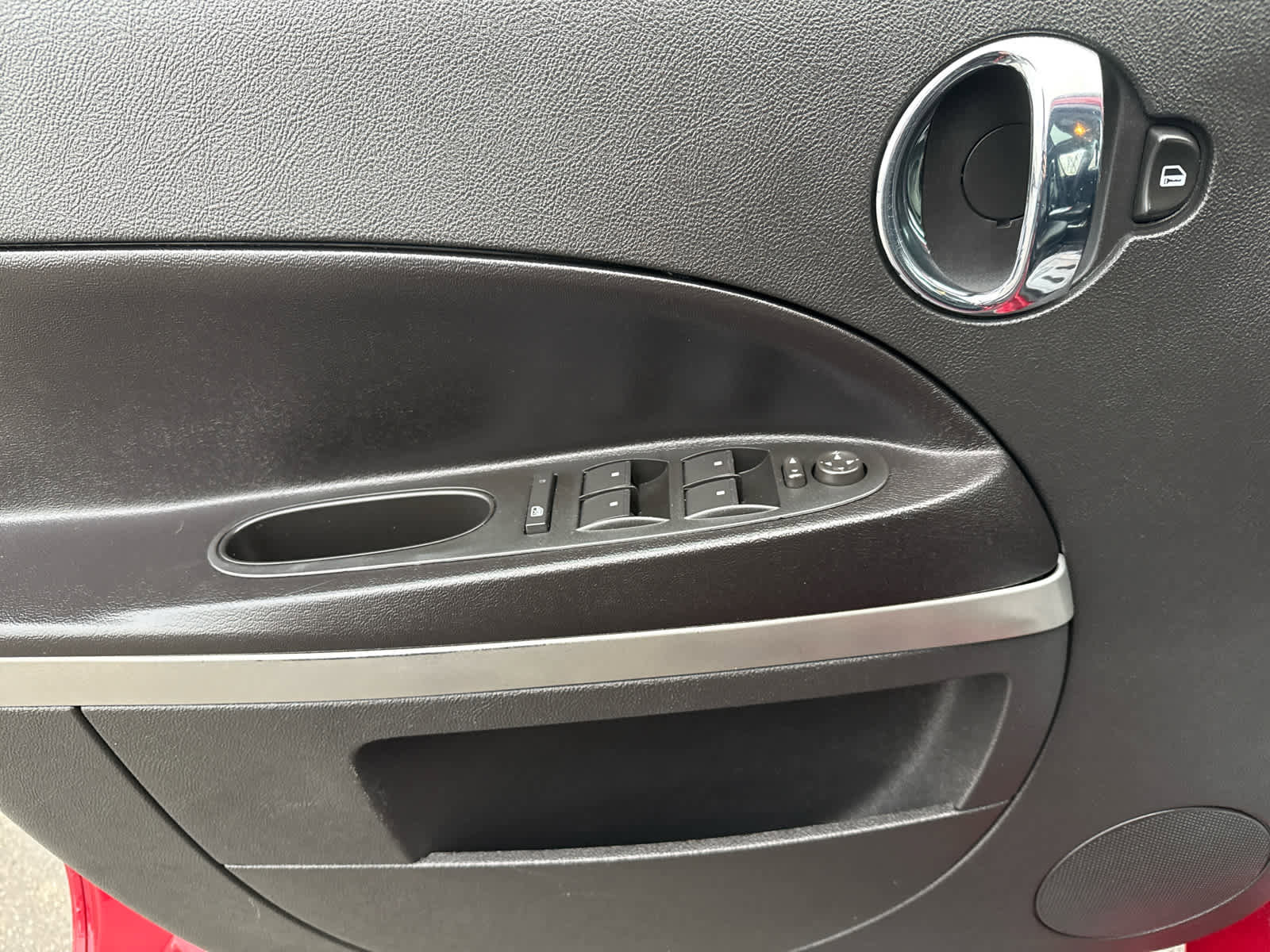 Used 2011 Chevrolet HHR LT image 10