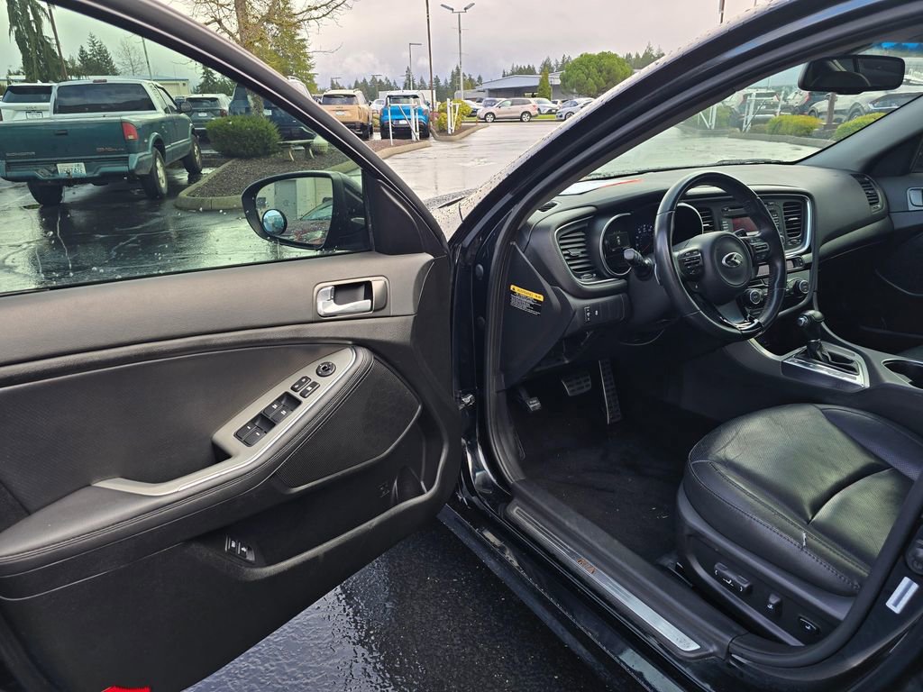 Used 2015 Kia Optima SX image 7