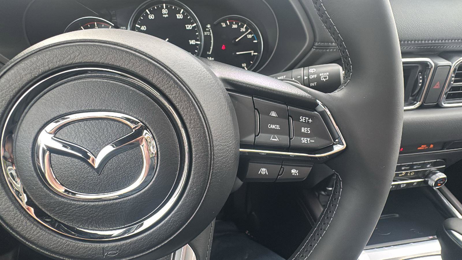 New 2025 MAZDA CX-5 Signature image 31