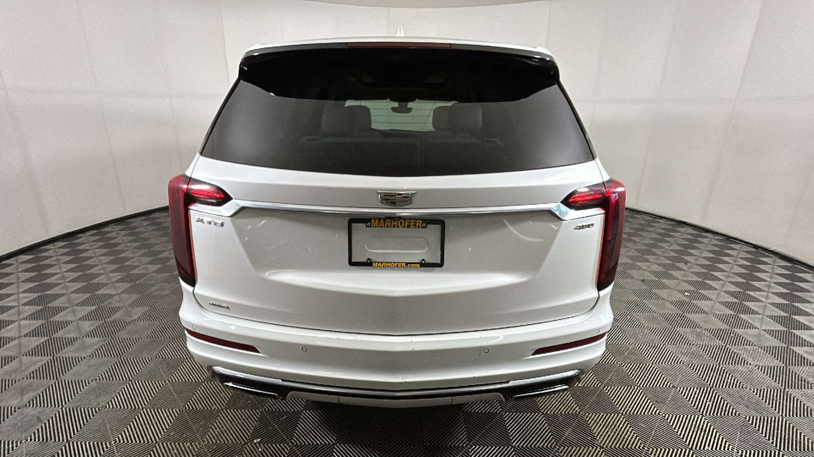 Used 2021 Cadillac XT6 Premium Luxury AWD/4WD image 4