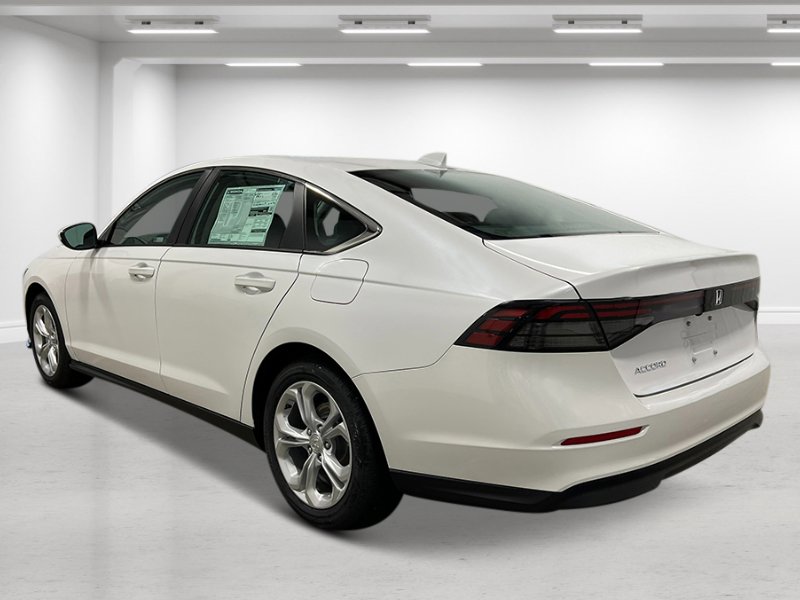 New 2025 Honda Accord LX image 5