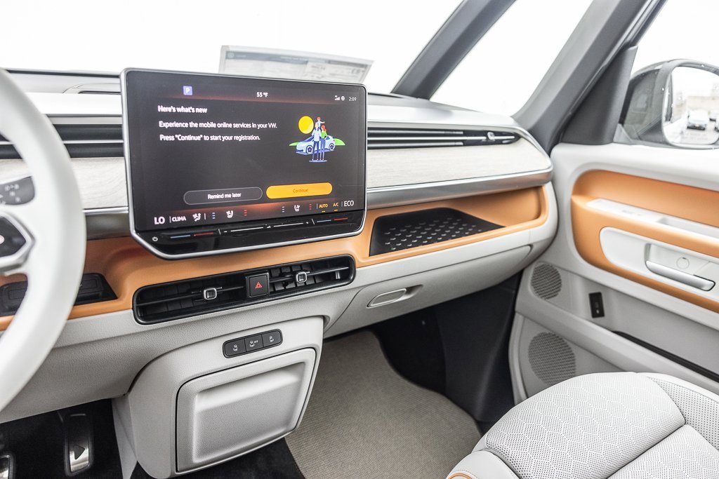 New 2025 Volkswagen ID. Buzz 1st Edition image 8