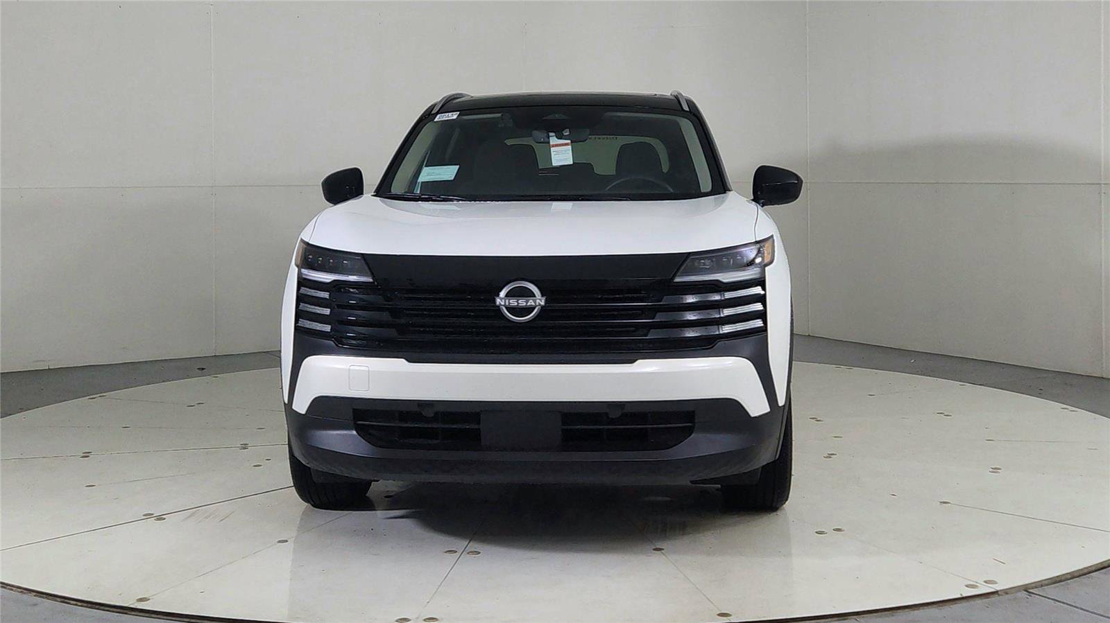 New 2026 Nissan Kicks SV w/ SV Premium Package image 2