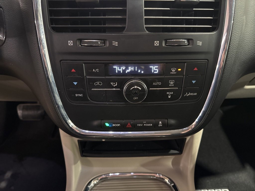 Used 2012 Dodge Grand Caravan Crew w/ Crew Value Pkg image 27