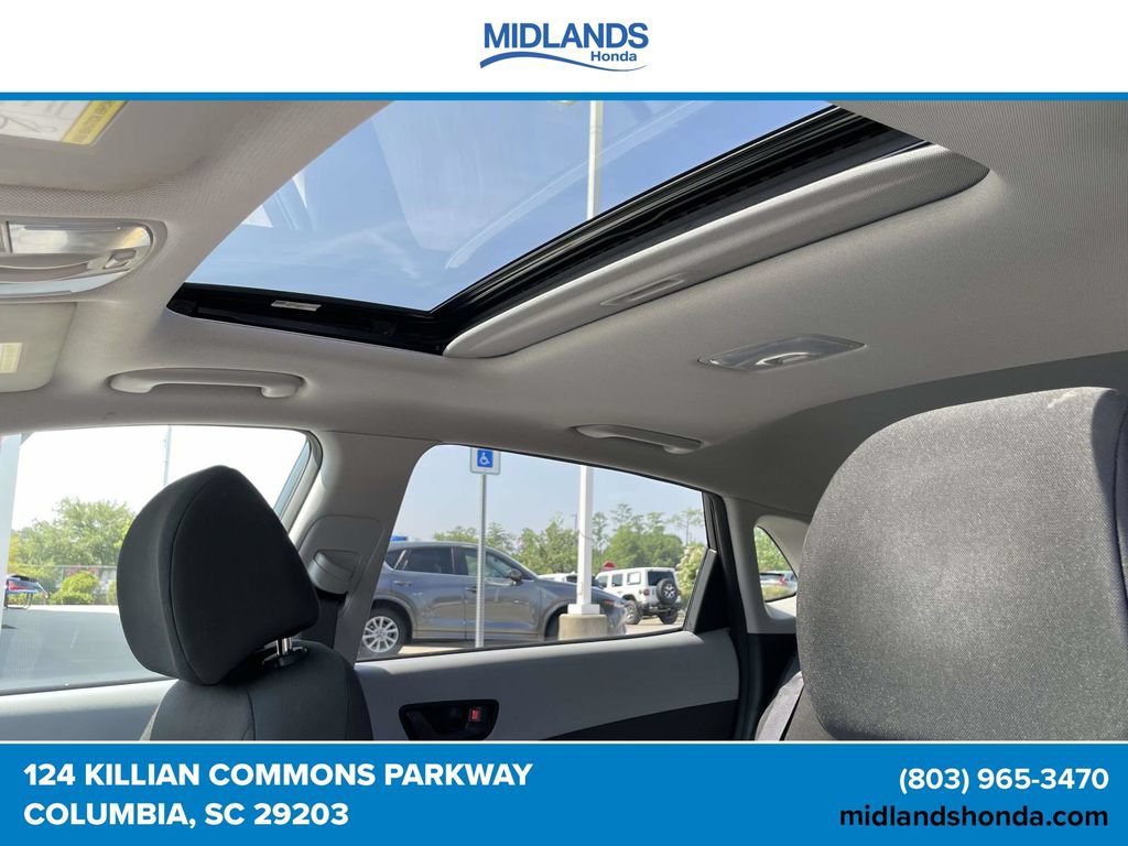Used 2021 Hyundai Kona SEL Plus w/ Cargo Package FWD image 13