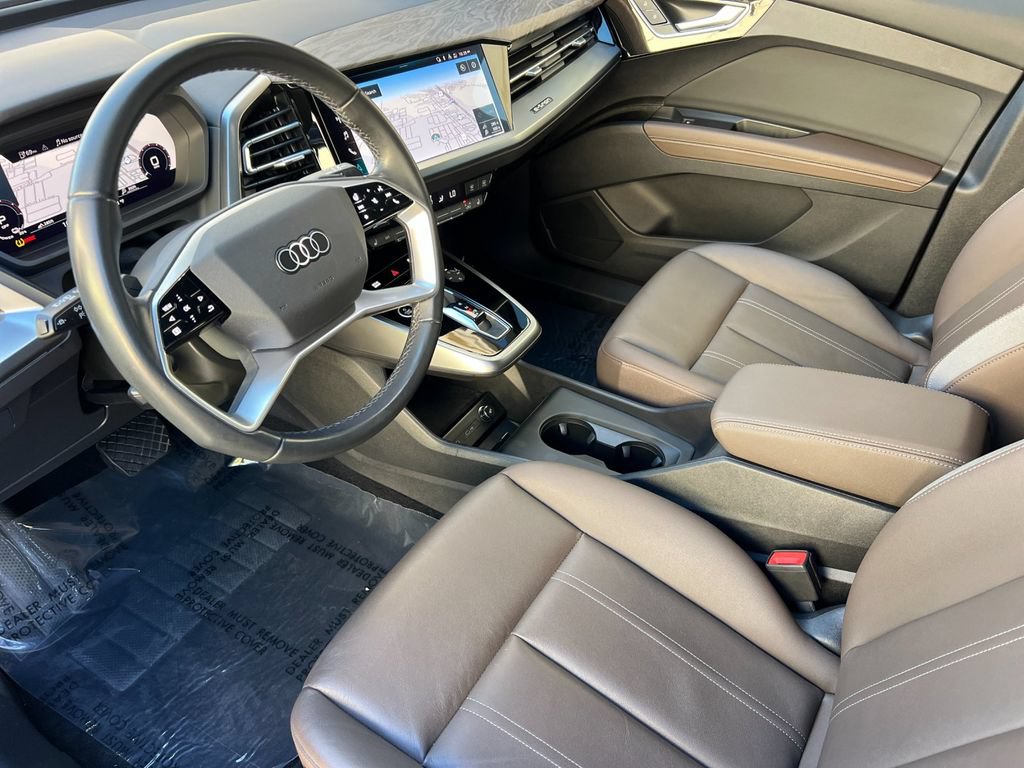 Used 2024 Audi Q4 e-tron Premium Plus AWD/4WD image 11