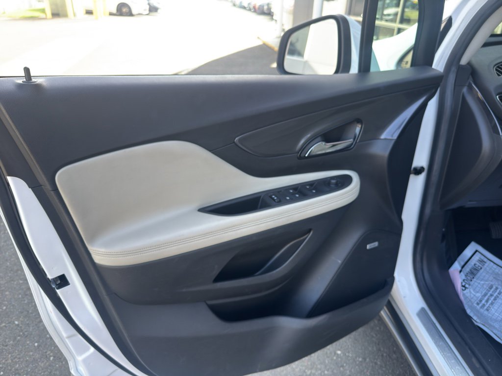 Used 2017 Buick Encore Premium w/ Experience Buick Package image 6