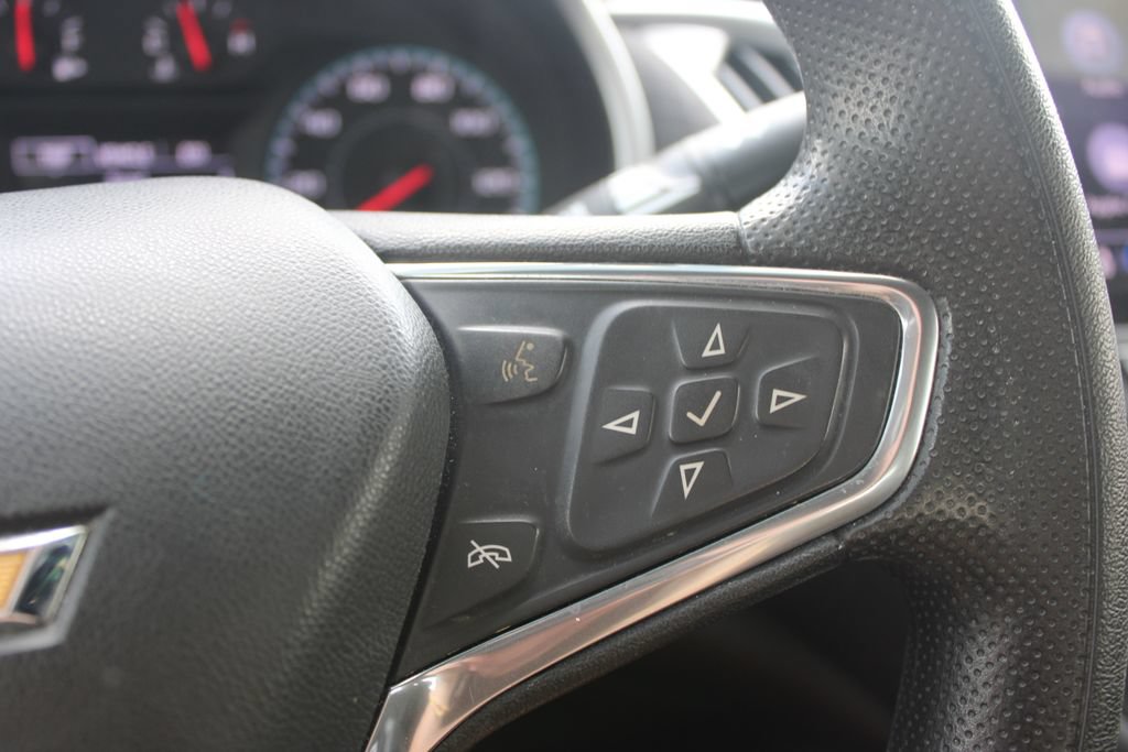 Used 2022 Chevrolet Malibu LT FWD image 22