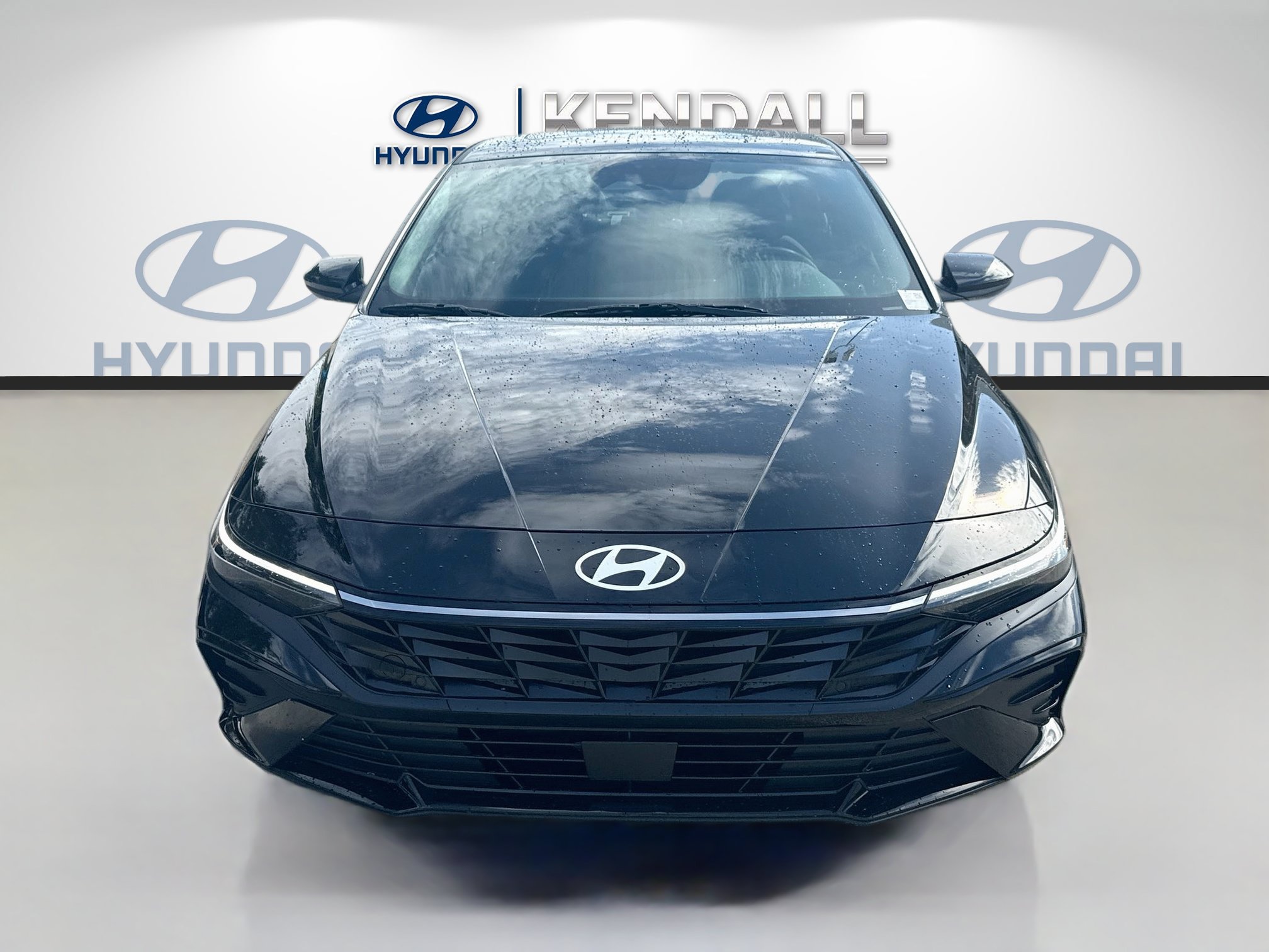 Used 2026 Hyundai Elantra SEL Sport FWD image 2