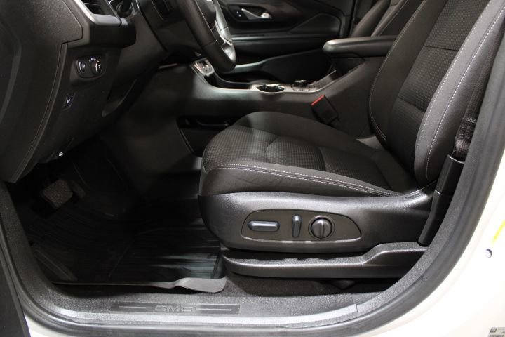 Certified 2022 GMC Terrain SLE w/ Driver Convenience Package image 20