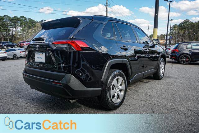 Used 2019 Toyota RAV4 LE image 15