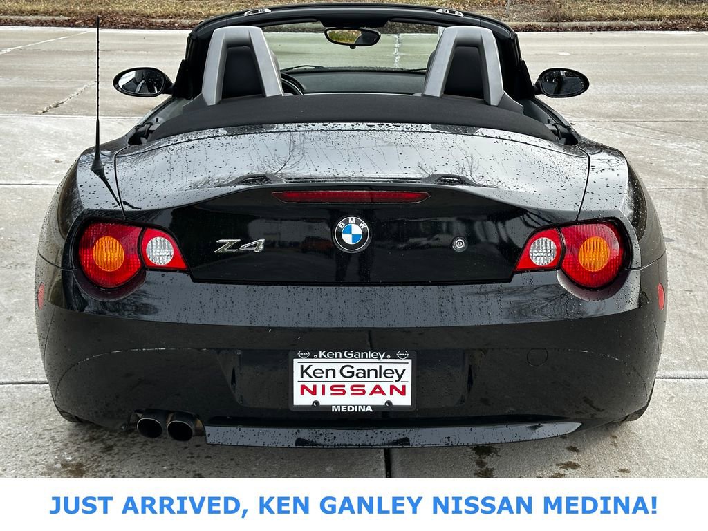 Used 2003 BMW Z4 3.0i image 6