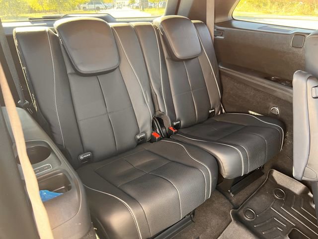 Used 2022 Mercedes-Benz GLS 450 4MATIC image 27