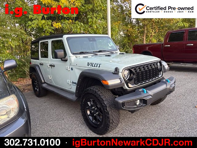 Used 2024 Jeep Wrangler Unlimited AWD/4WD image 6