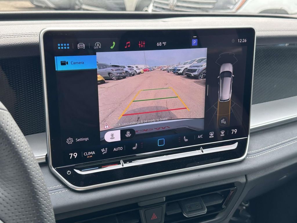 New 2026 Volkswagen Tiguan SE R-Line FWD image 21