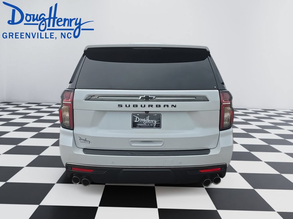 Used 2022 Chevrolet Suburban RST w/ Sport Performance Package AWD/4WD image 4