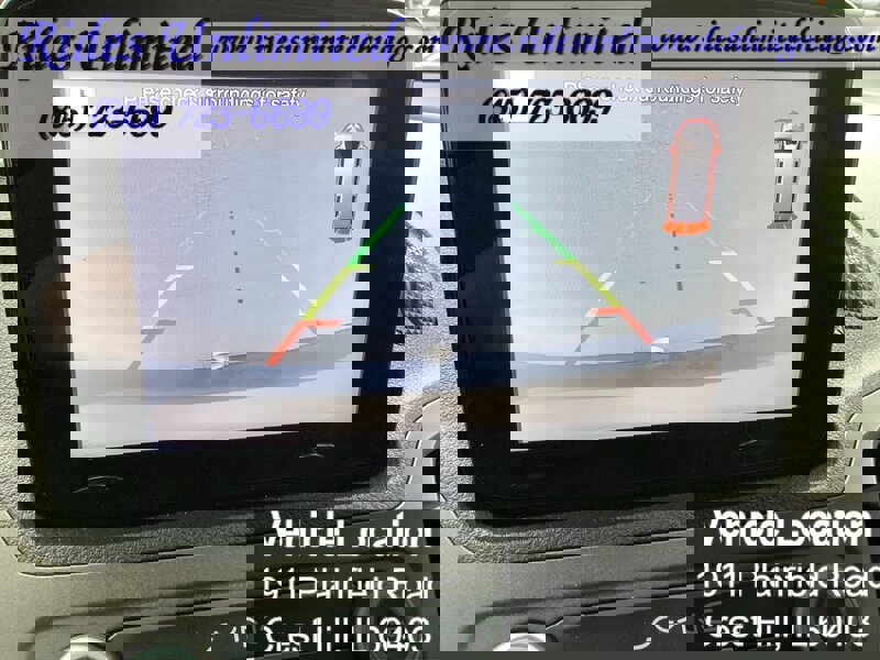 Used 2020 Ford Transit Connect XLT image 11