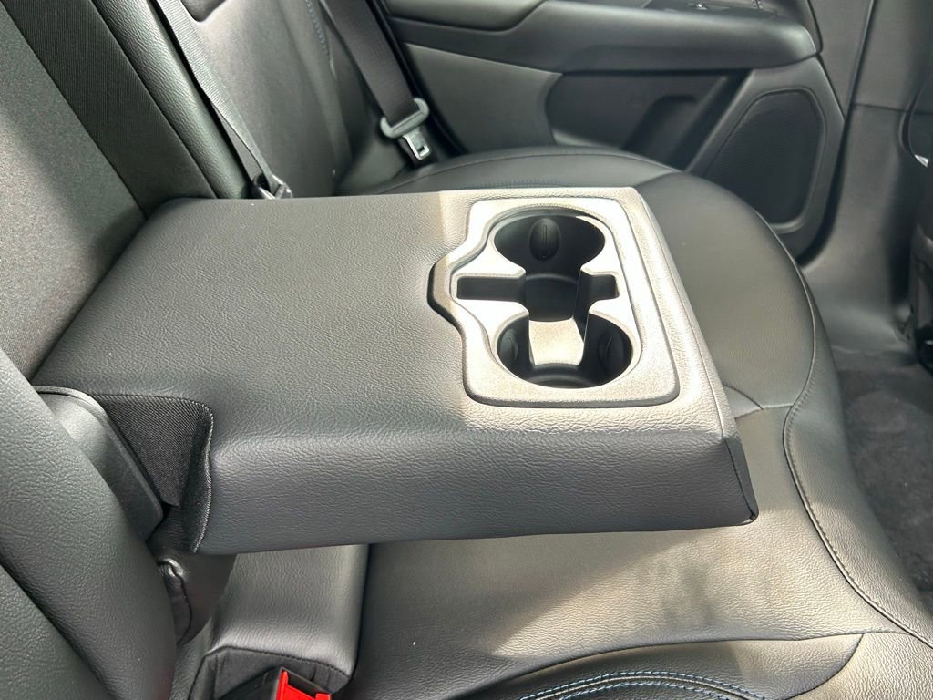 New 2025 Jeep Compass Limited w/ Sun & Sound Group AWD/4WD image 38