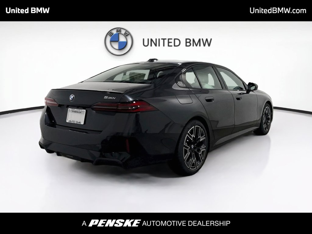 New 2027 BMW 530i w/ M Sport Package RWD image 5