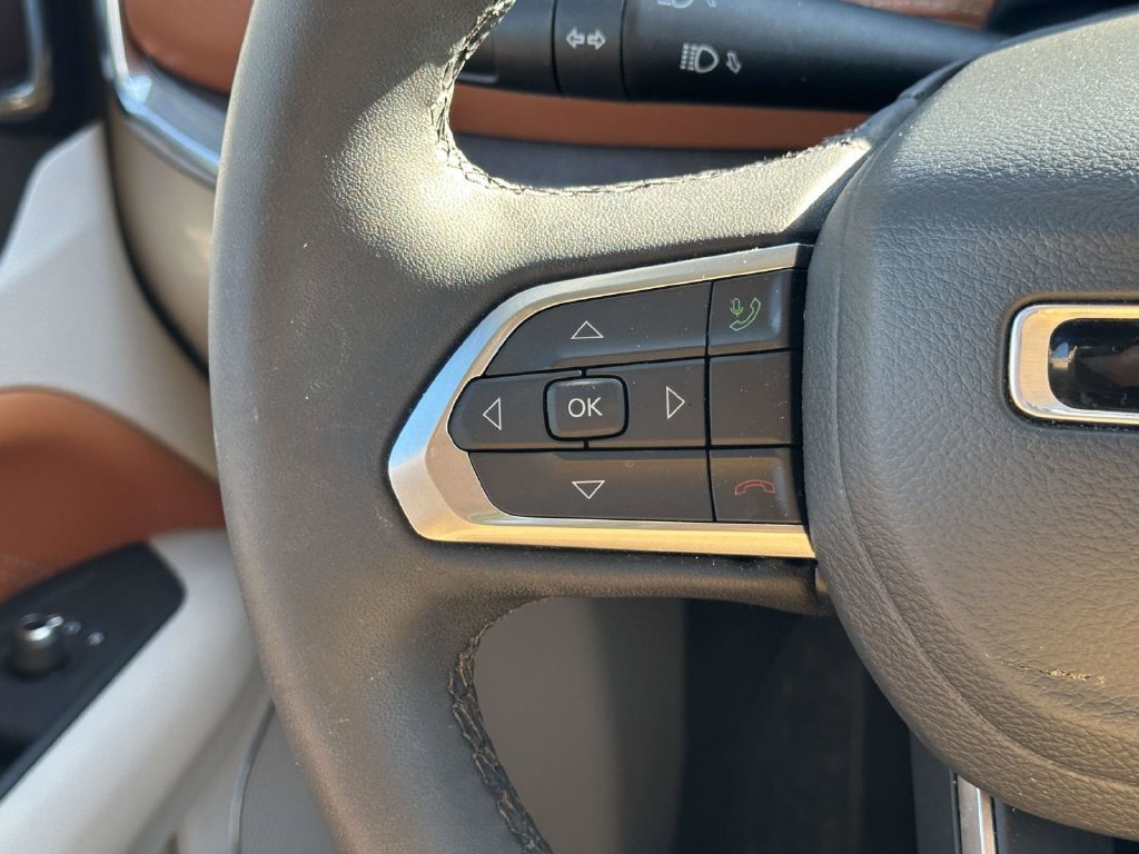 Used 2024 Jeep Compass Limited AWD/4WD image 22