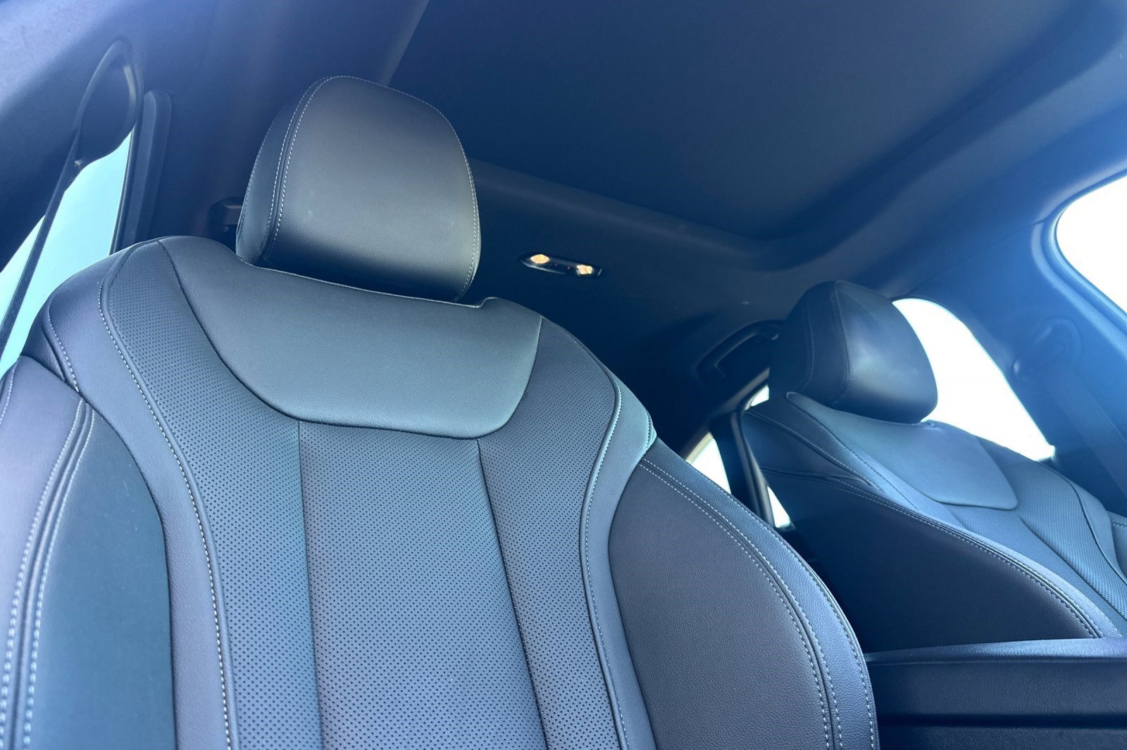 Used 2023 BMW i4 eDrive35 image 20