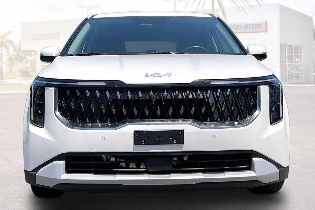 Used 2026 Kia Carnival FWD image 25