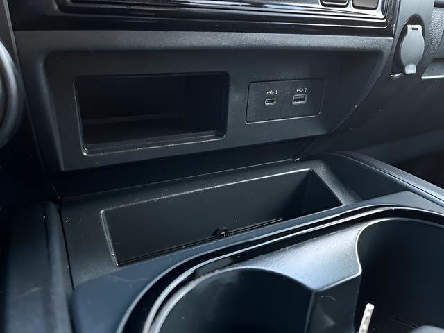 Used 2021 Nissan Titan PRO-4X image 22