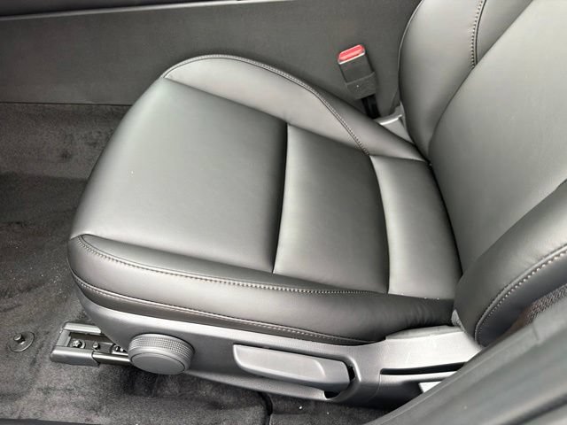 New 2026 MAZDA MAZDA3 2.5 S Hatchback w/ Select Pkg FWD image 28