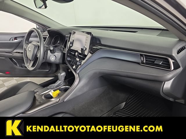 Used 2024 Toyota Camry SE FWD image 19