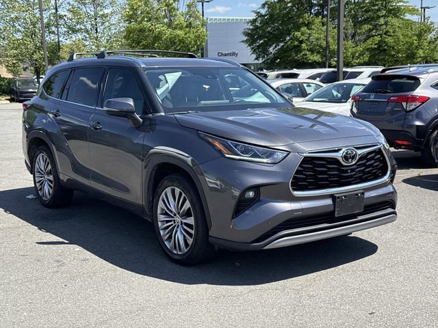 Used 2022 Toyota Highlander Platinum AWD/4WD video 1