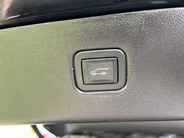 Used 2024 Chevrolet Blazer LT w/ Convenience Package FWD image 42