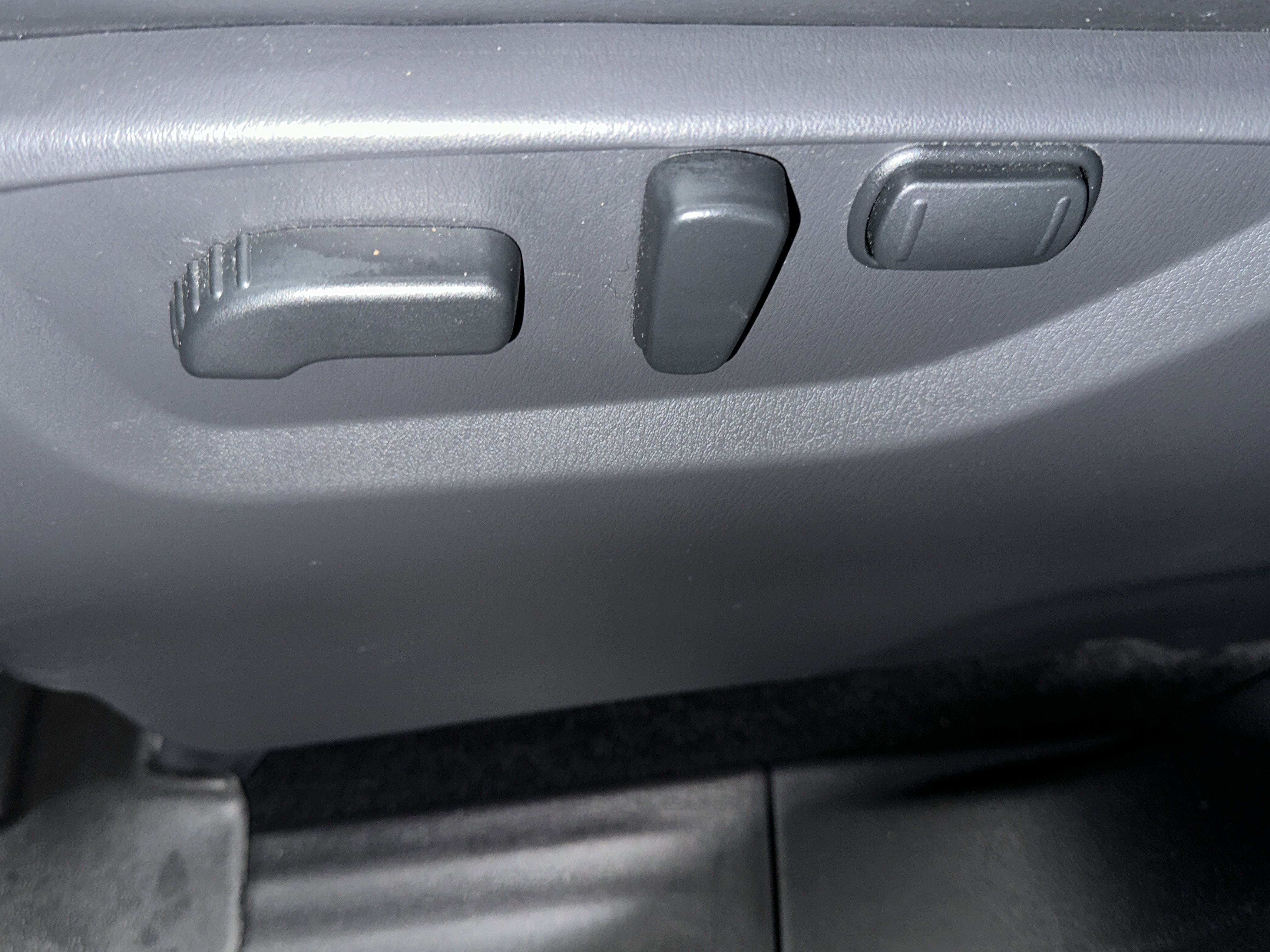 Used 2023 Nissan Armada Platinum image 23