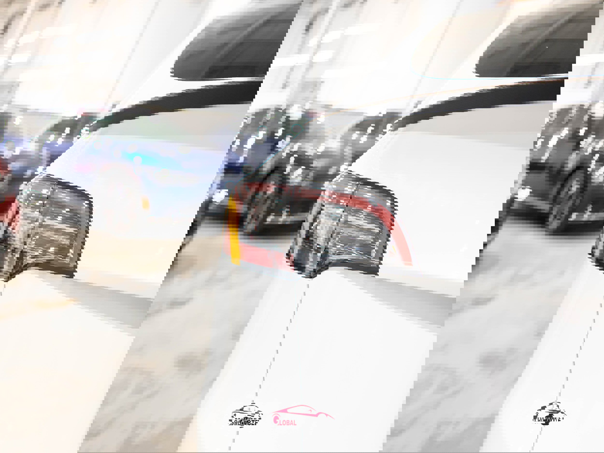 Used 2021 Tesla Model Y Performance image 38