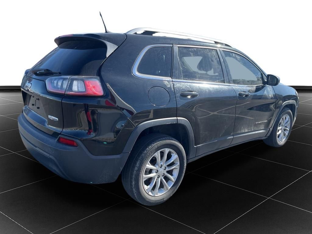 Used 2019 Jeep Cherokee Latitude w/ Popular Appearance Group image 5