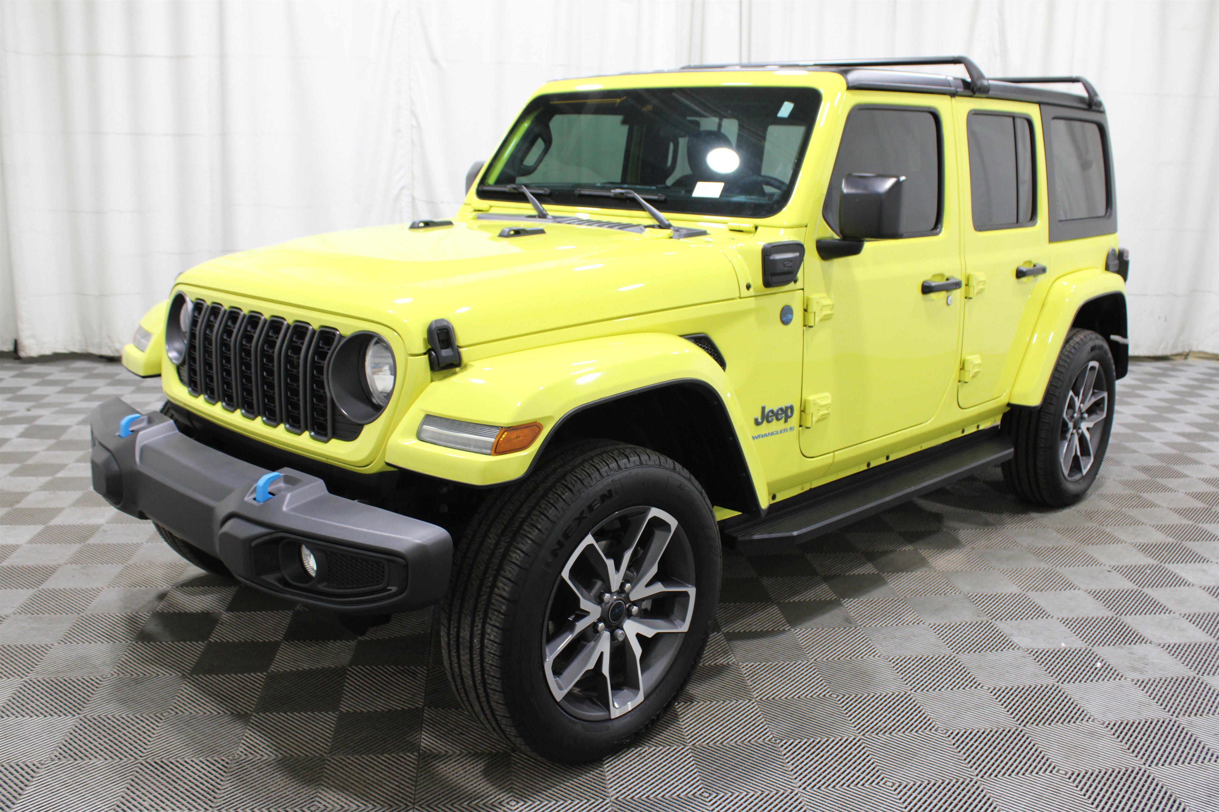 Used 2024 Jeep Wrangler Sport S w/ Dual Top Group image 37